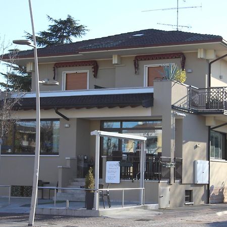 Hotel Margherita Meuble Sirmione Eksteriør bilde
