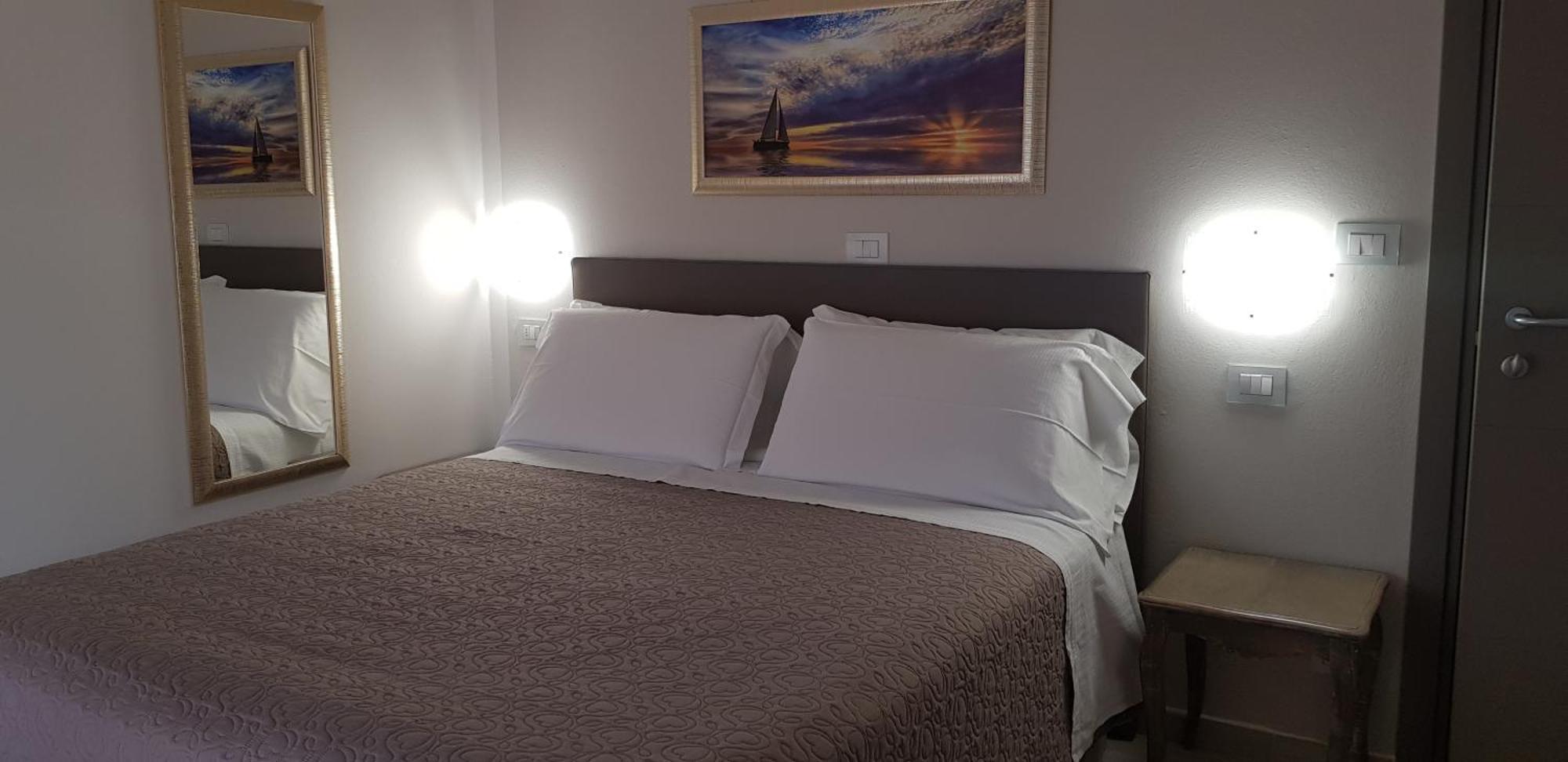 Hotel Margherita Meuble Sirmione Eksteriør bilde