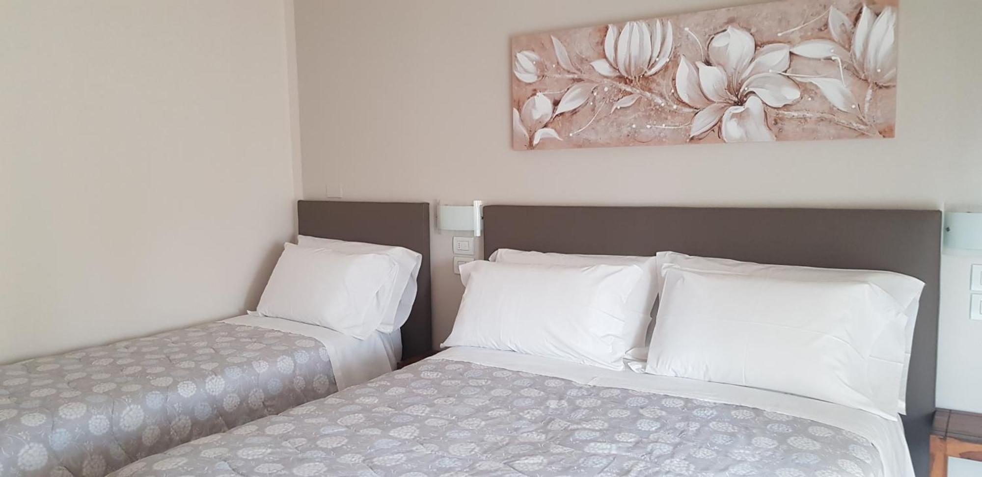 Hotel Margherita Meuble Sirmione Eksteriør bilde