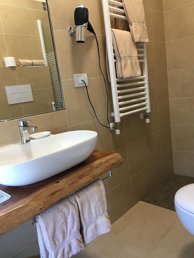 Hotel Margherita Meuble Sirmione Eksteriør bilde